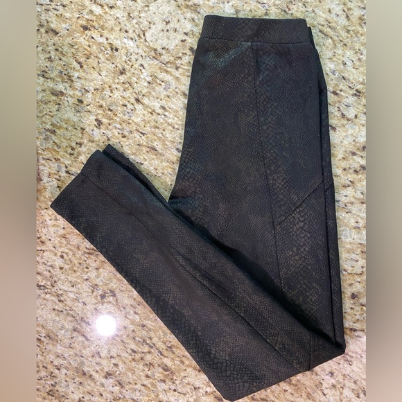 NWT Fate Snakeskin Print Soft Yoga Pants Leggings Workout Wear S - Picture 3 of 10